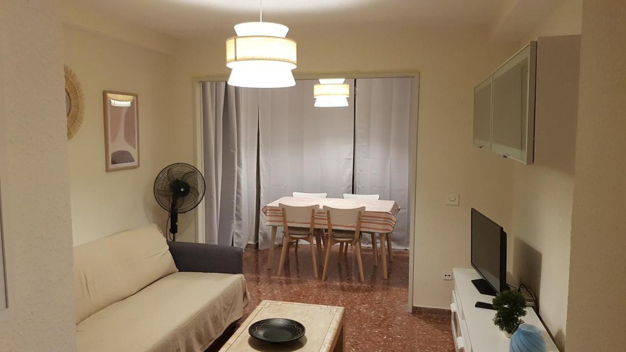 Disponible En Abril-Wifi-3Hab, 6 Pers, -Piscina, Aire Acondi-Parking Opcionable Extra Leilighet Benidorm Eksteriør bilde