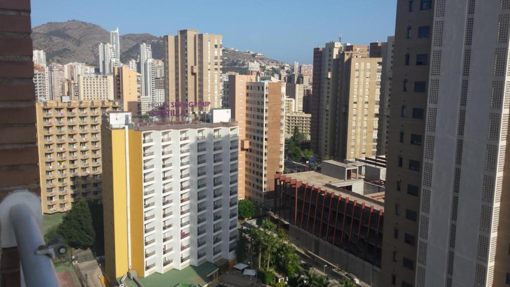 Disponible En Abril-Wifi-3Hab, 6 Pers, -Piscina, Aire Acondi-Parking Opcionable Extra Leilighet Benidorm Eksteriør bilde